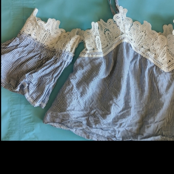 lF Seek the Label crop top off the shoulder Small - Picture 13 of 14